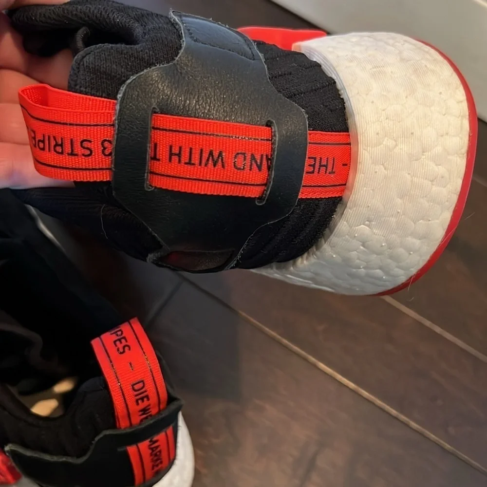 Adidas NMD R2 core size 13
